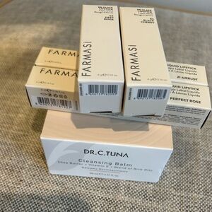 Farmasi cleansing balm and lipstick lipgloss lot NWT